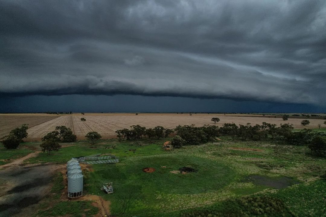 Record rain causes major flooding in Victoria